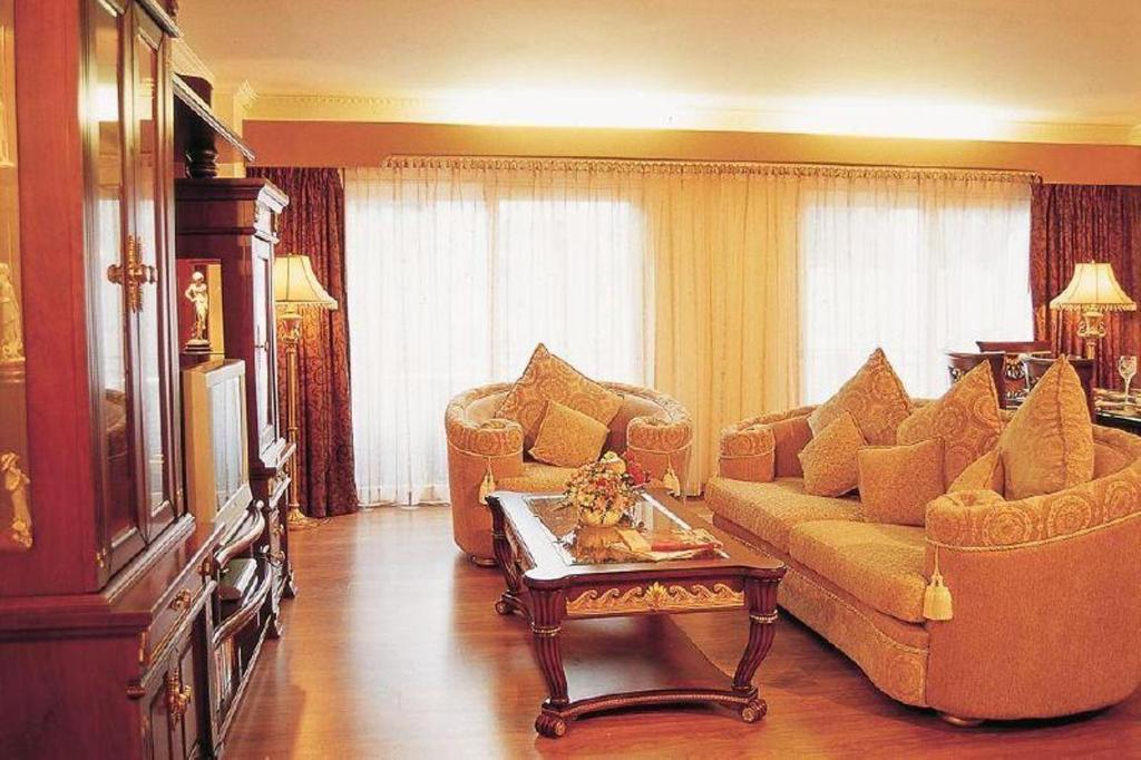 Hotel Lk Metropole Pattaya Zimmer foto